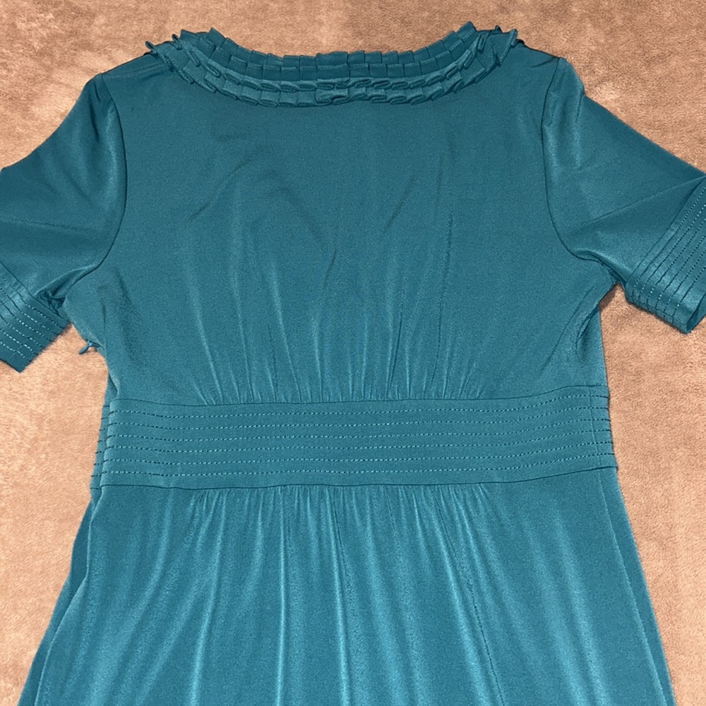 BCBG Paris V-Neck Dress - Picture 11 of 11